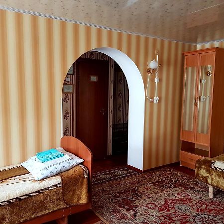 Guesthouse Kunduz ナルイン エクステリア 写真