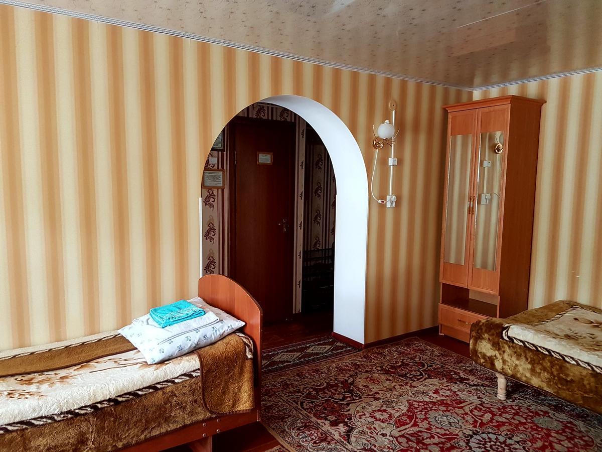 Guesthouse Kunduz ナルイン エクステリア 写真